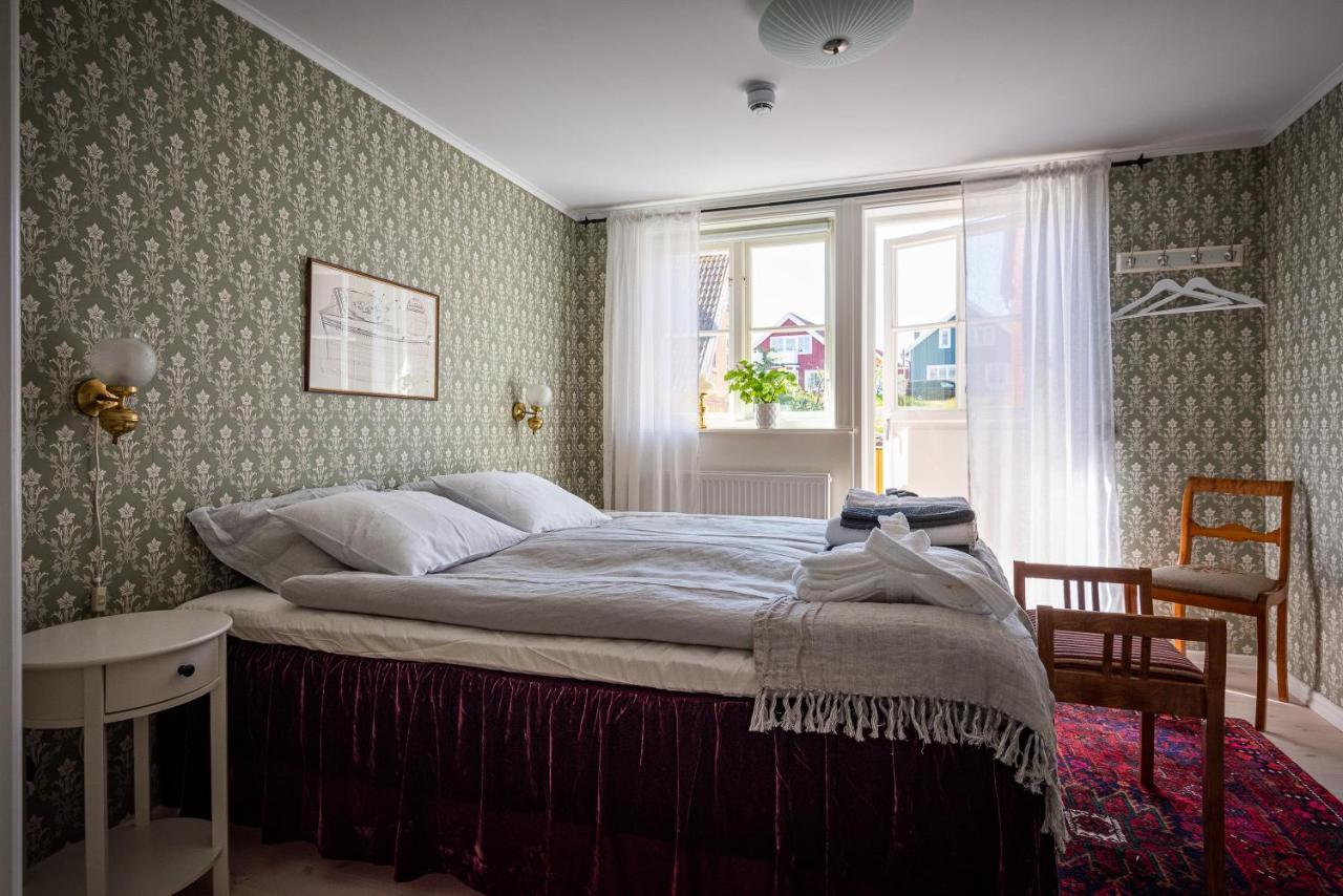 Fregatten Bed & Breakfast Karlskrona Exterior photo