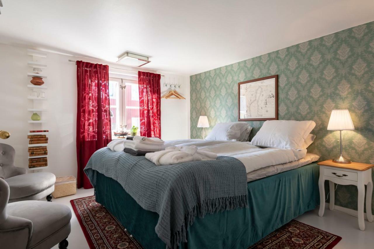 Fregatten Bed & Breakfast Karlskrona Exterior photo